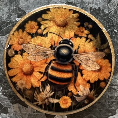 Bee On Flowers Magnet 30mm